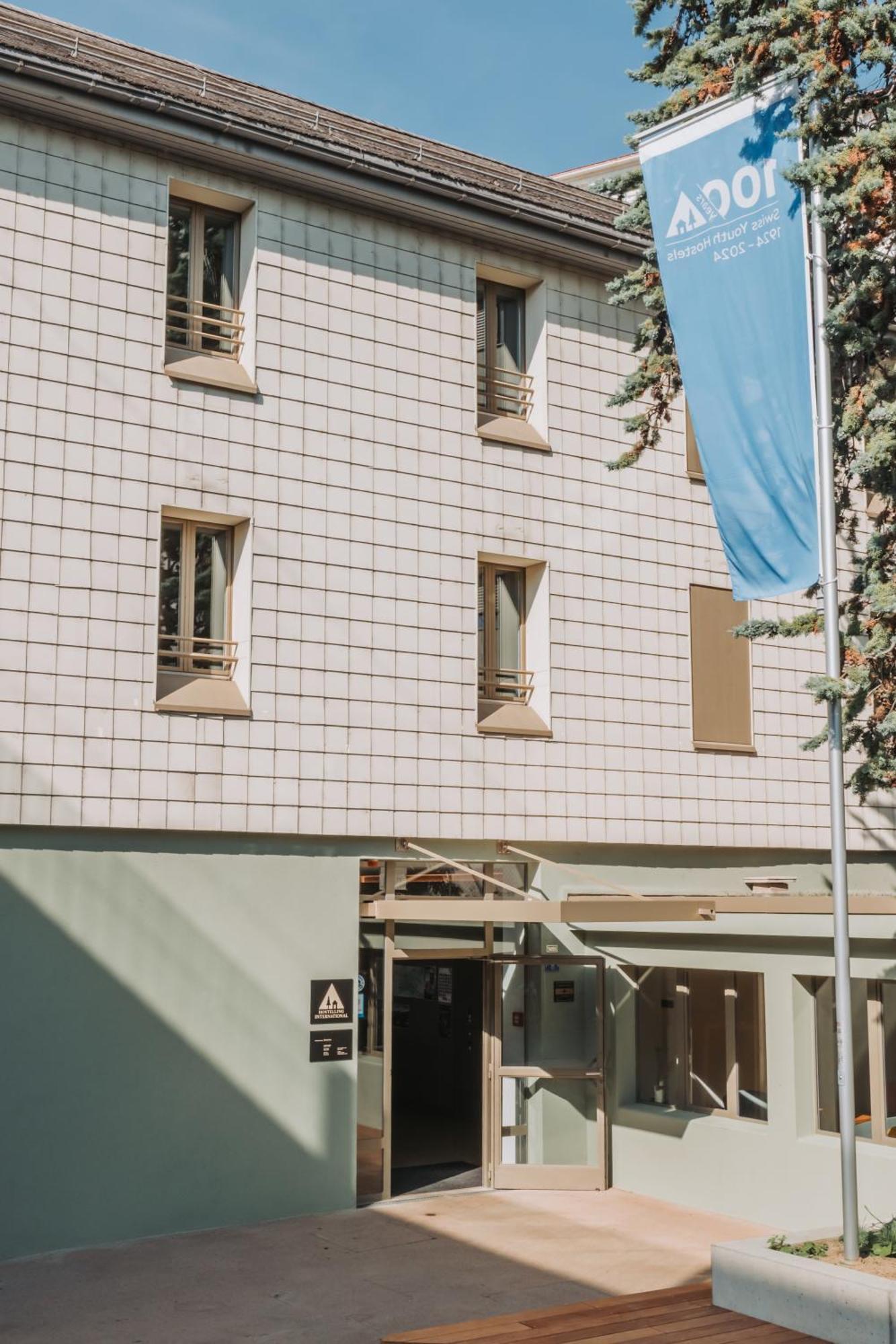 بيت شباب Montreux Youth المظهر الخارجي الصورة